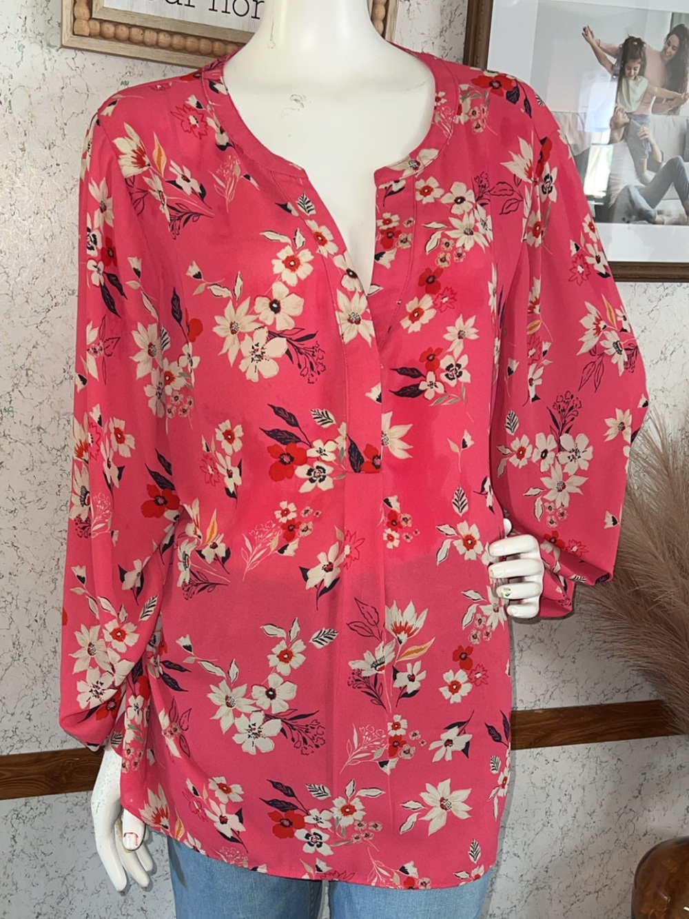 Tahari Woman 3X Pink Floral Blouse Plus Size Long Sleeve